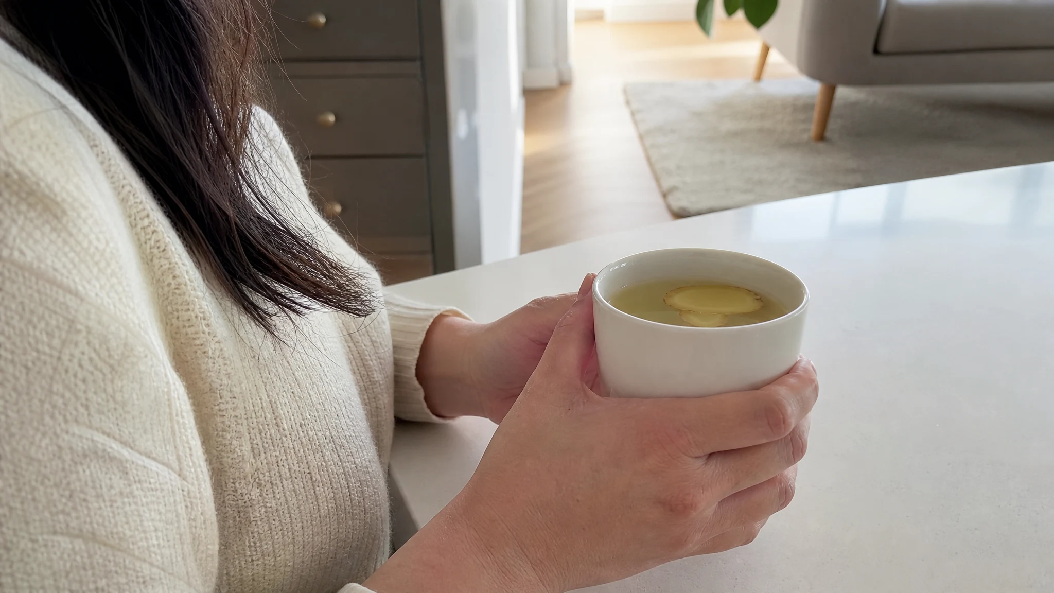 Essential Oils for Nausea: What the Peppermint Trials Measured
